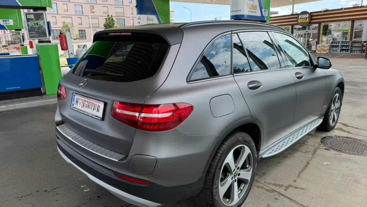 Mercedes-Benz Glc 2018 photo 3