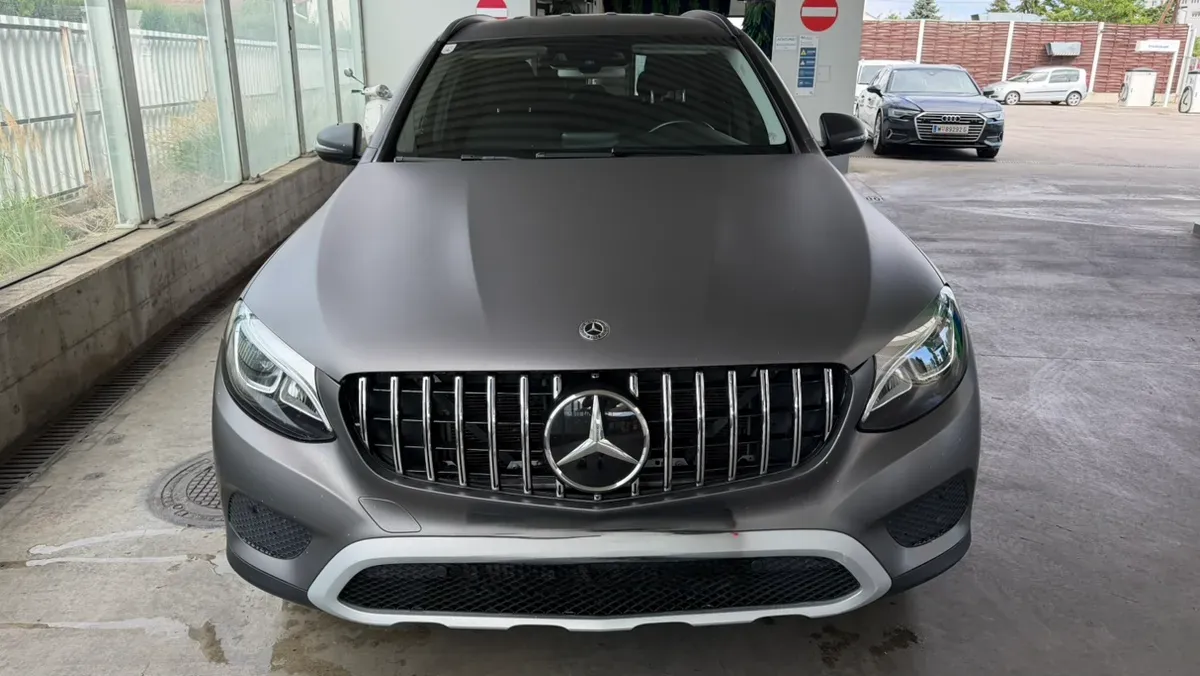 Mercedes-Benz Glc-Class
