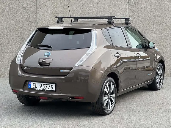 Nissan Leaf 2016 photo 5