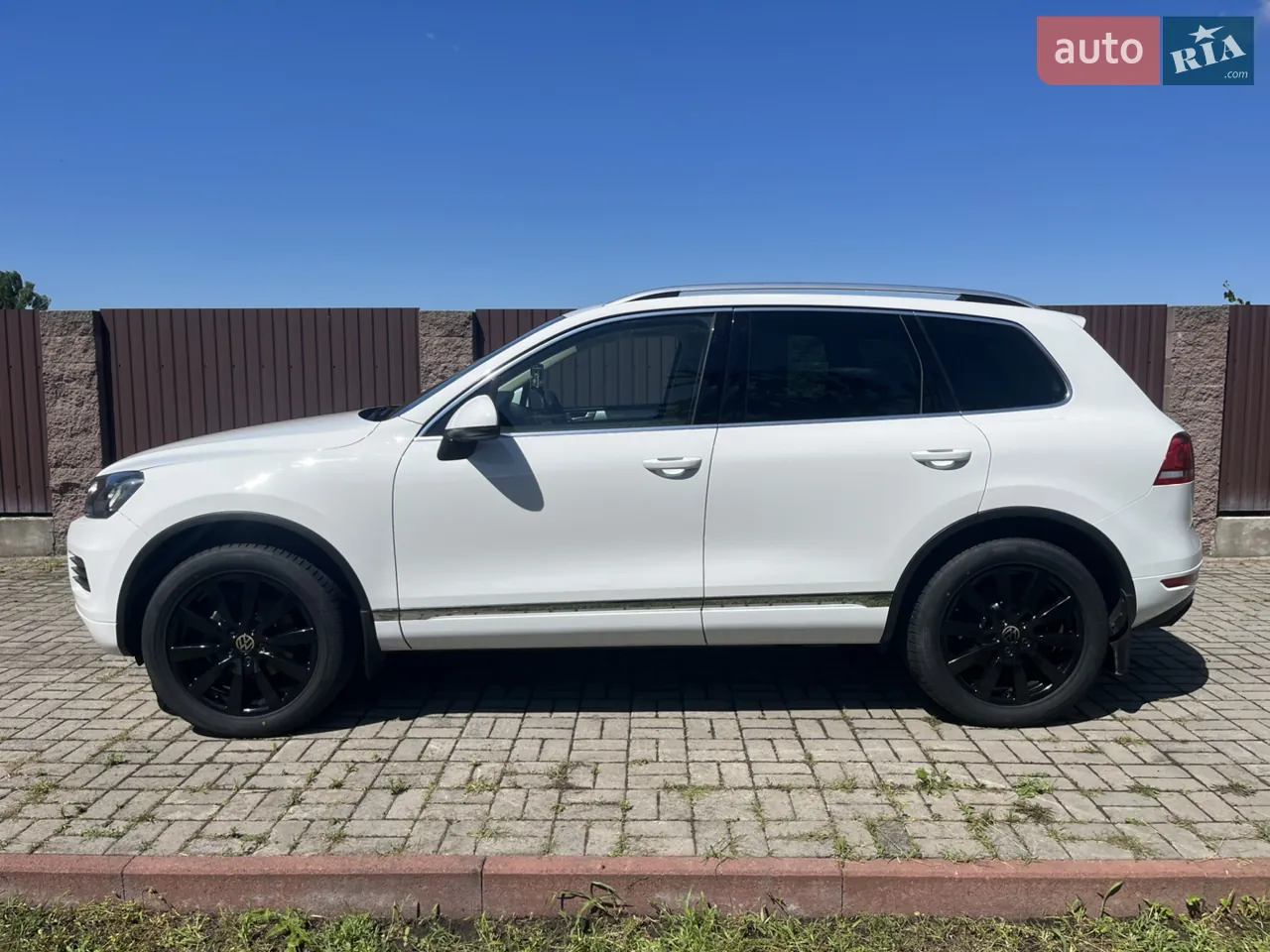 Volkswagen Touareg 2012 photo 4