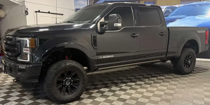 Ford F250 2022 photo 2