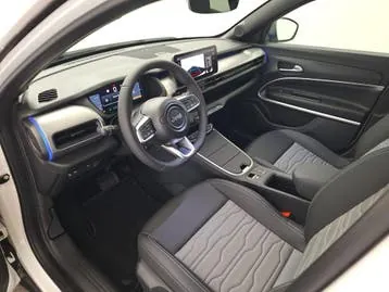 Jeep Avenger 2025 photo 2