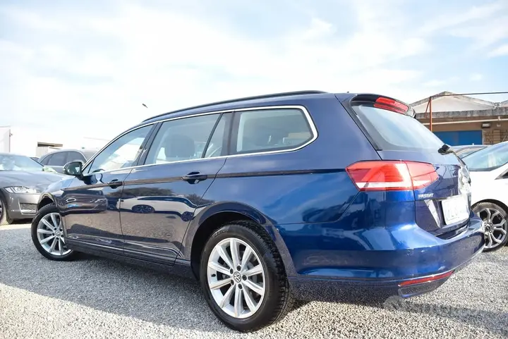 Volkswagen Passat 2017 photo 5