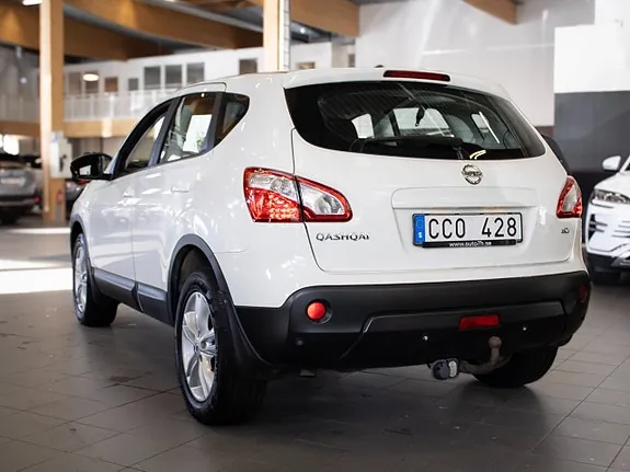 Nissan Qashqai 2012 photo 4