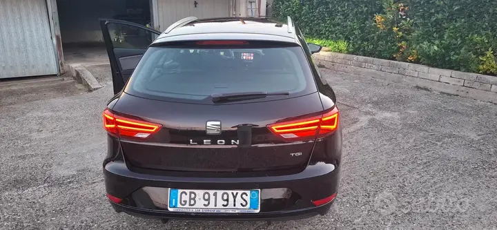 Seat Leon 2020 photo 2