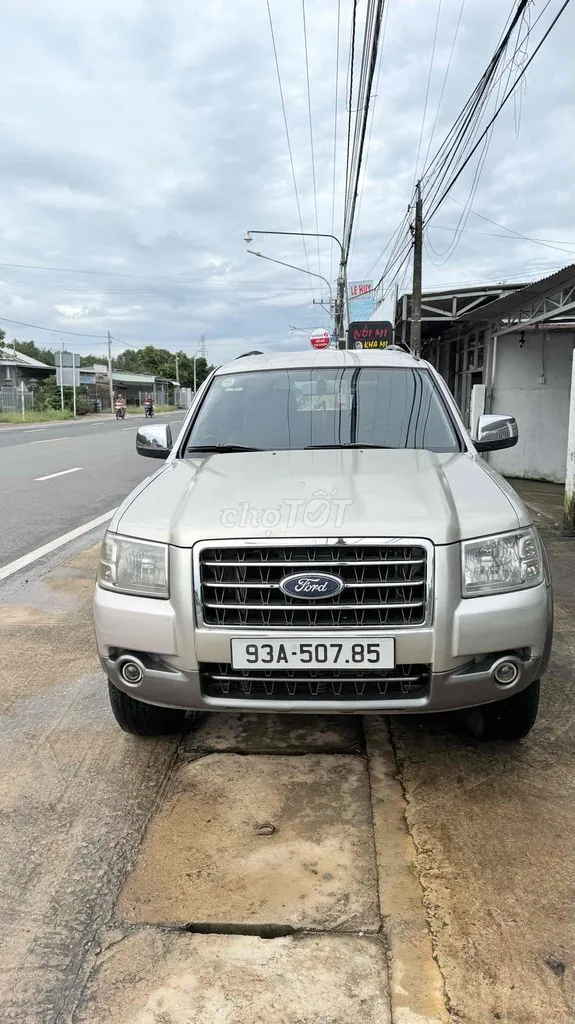 Ford Everest 2007 photo 2