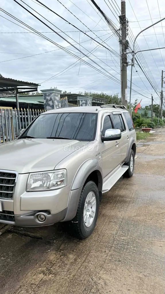 Ford Everest 2007 photo 3