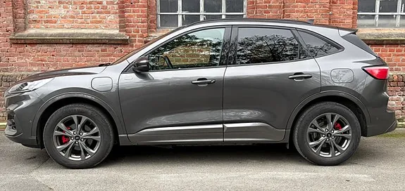 Ford Kuga 2022 photo 2
