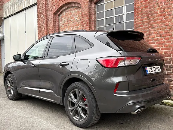 Ford Kuga 2022 photo 3