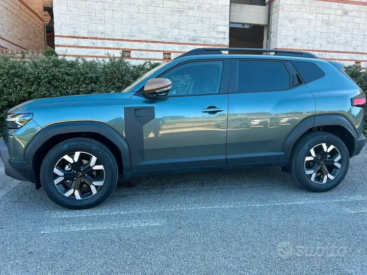 Dacia Duster 2025 photo 2