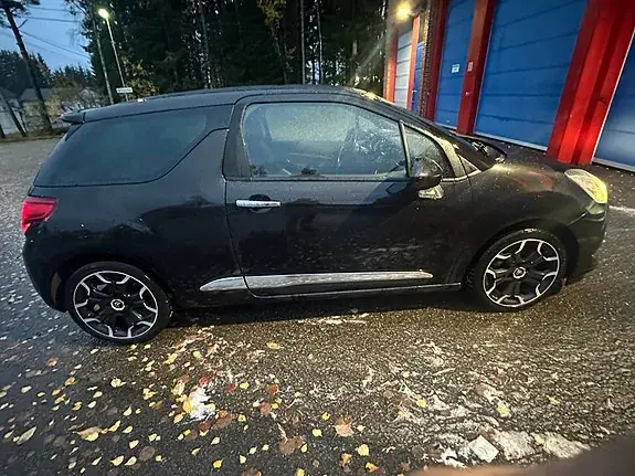 Citroen Ds3 2011 photo 2