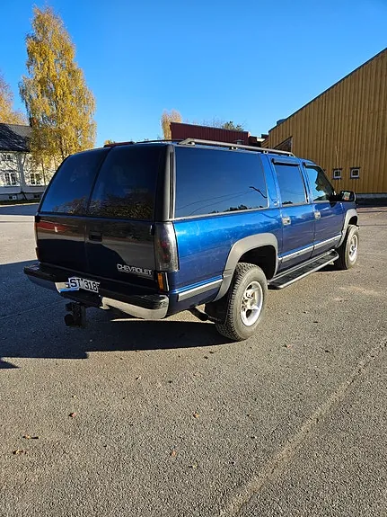 Chevrolet Suburban 1999 photo 5