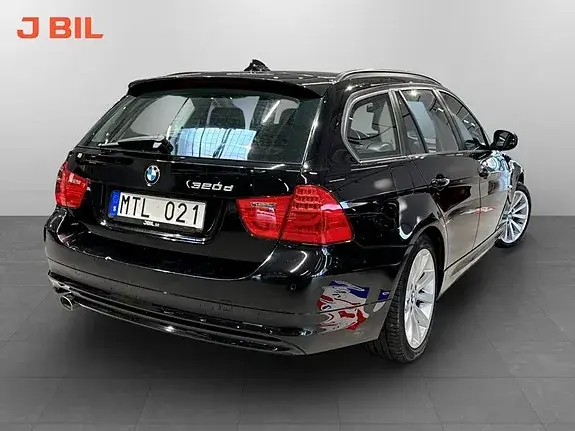 BMW 320D 2012 photo 3
