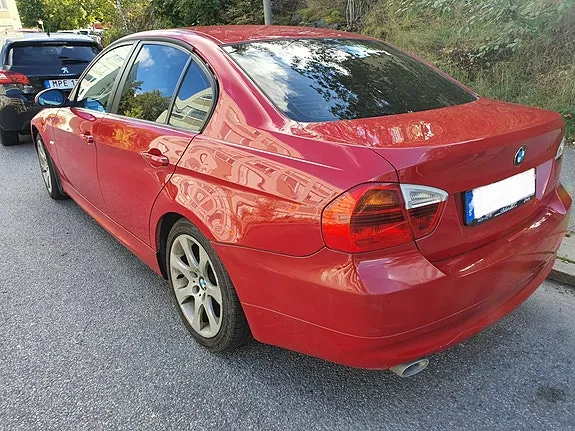 BMW 318D 2008 photo 4