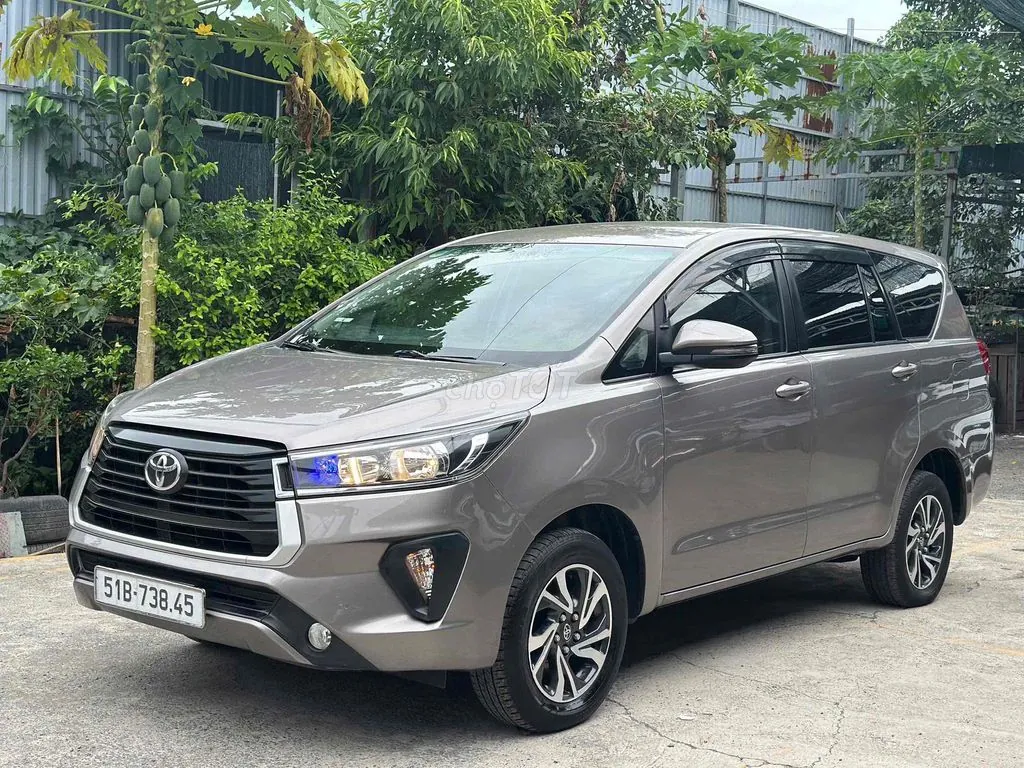 Toyota Innova 2021 photo 3