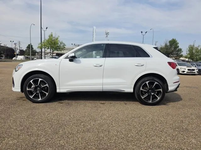 Audi Q3 2025 photo 3