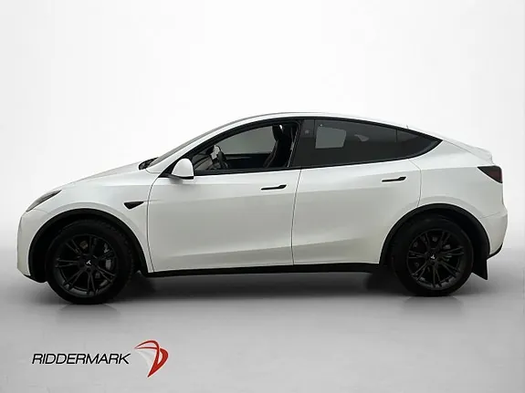 Tesla Model Y 2025 photo 5