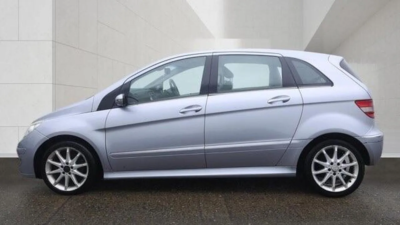Mercedes-Benz B-Class 2008 photo 4
