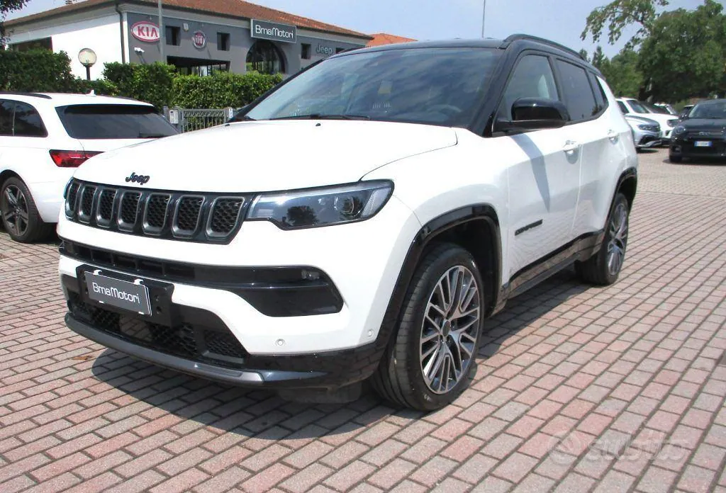Jeep Compass 2025 photo 2