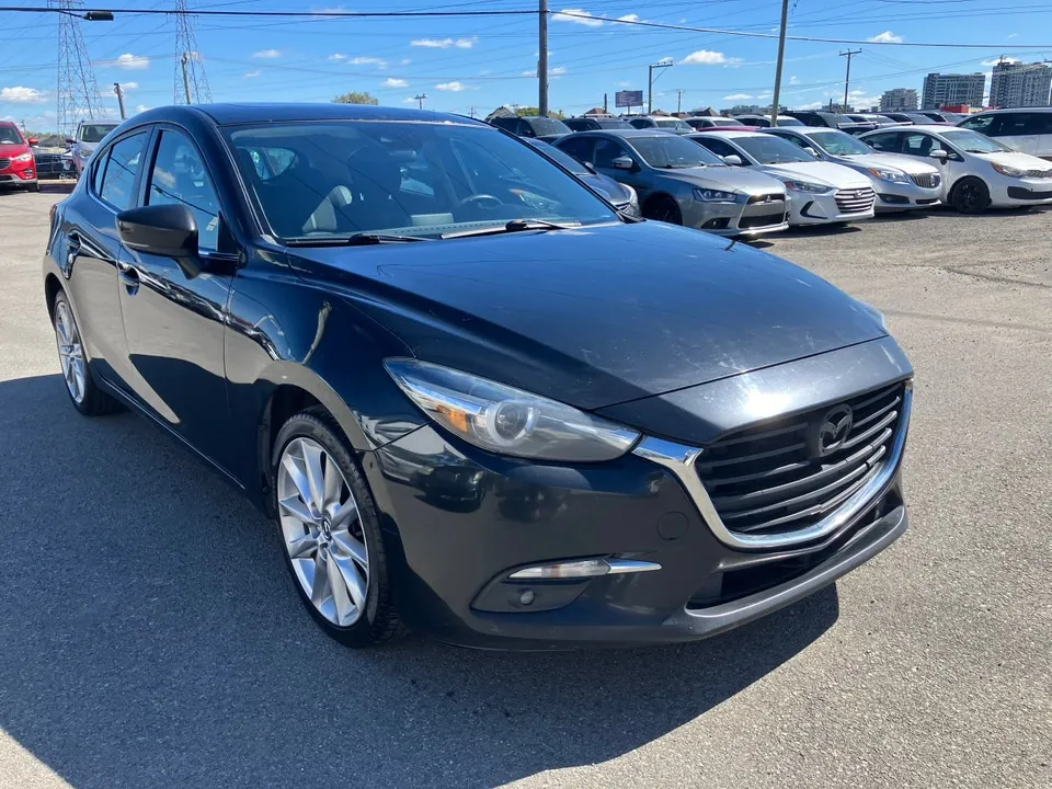 Mazda Mazda3 2018 photo 3