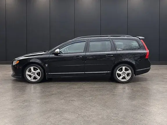 Volvo V70 2013 photo 4