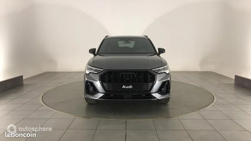 Audi Q3 2025 photo 2