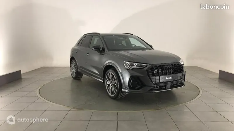 Audi Q3 2025 photo 3