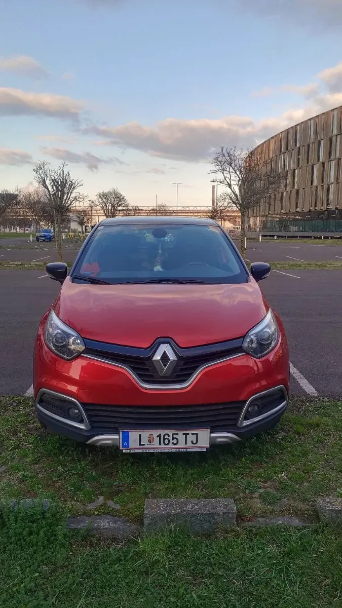 Renault Captur 2016 photo 2