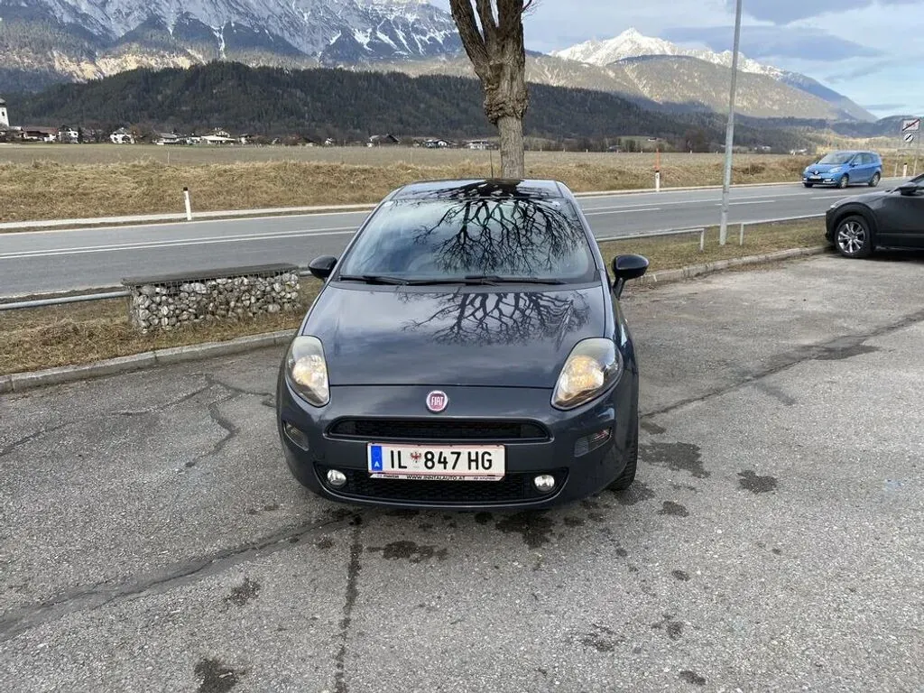 Fiat Punto 2014 photo 2