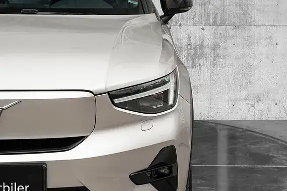 Volvo Xc40 2024 photo 4