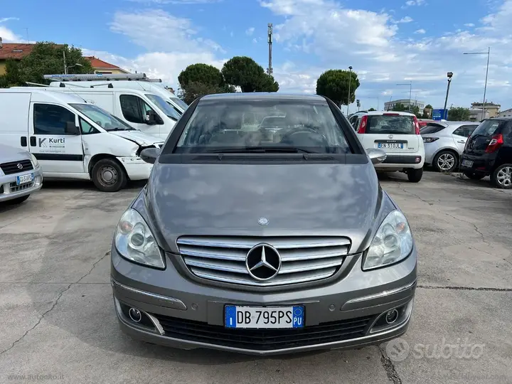Mercedes-Benz B 200 Cdi 2006 photo 3