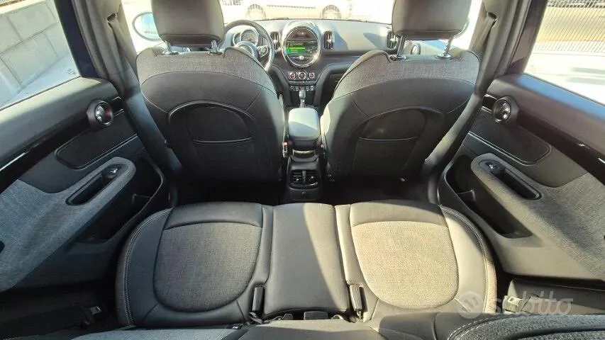 Mini Mini Countryman 2018 photo 2
