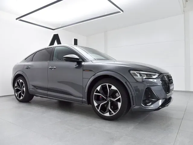 Audi E-Tron 2022 photo 4