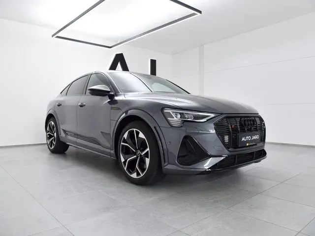 Audi E-Tron 2022 photo 3