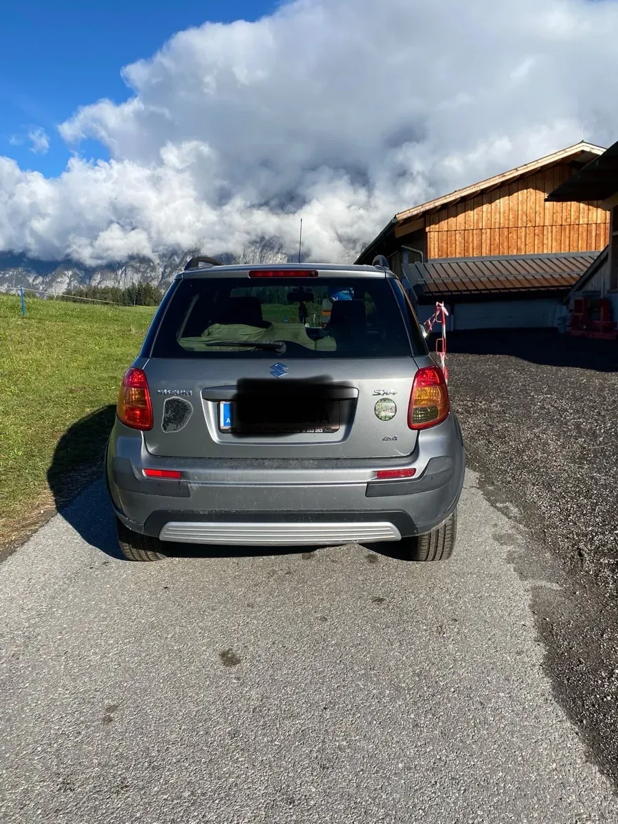 Suzuki Sx4 2006 photo 2