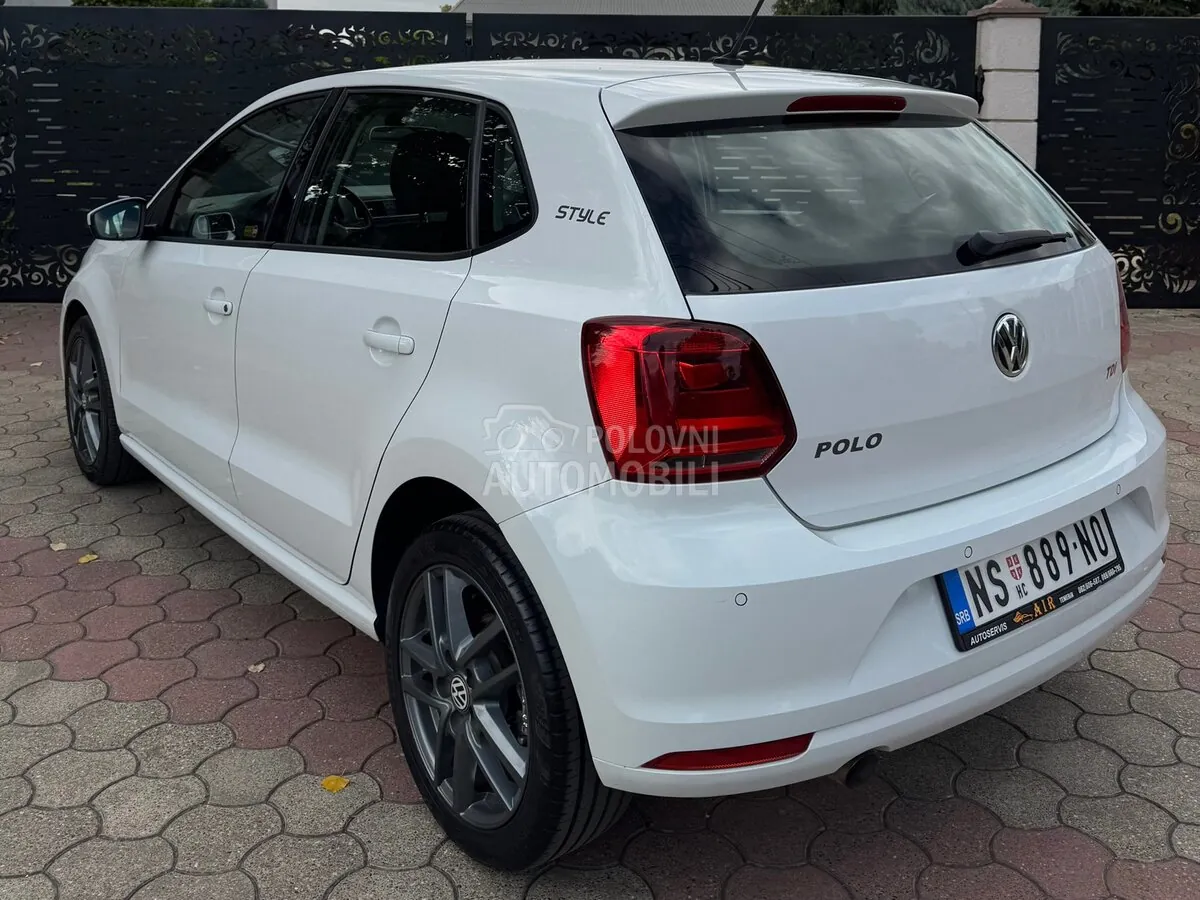 Volkswagen Polo 2014 photo 3
