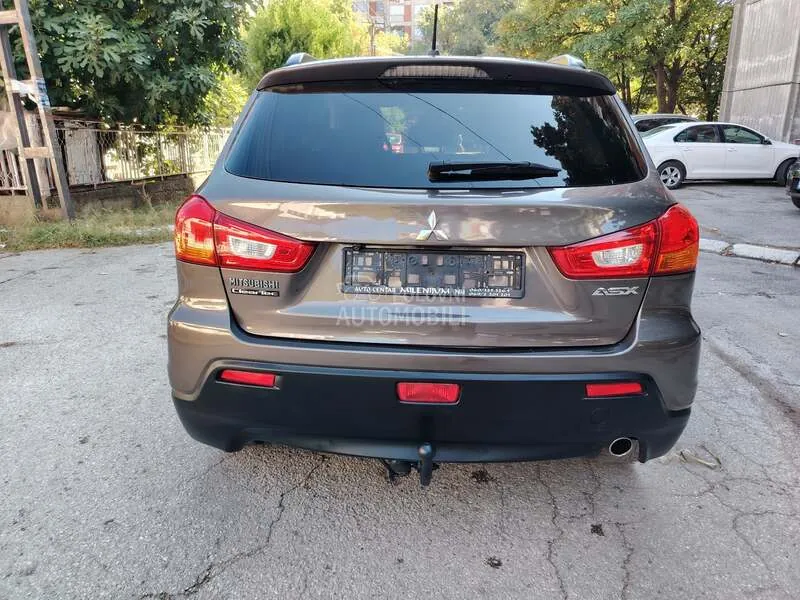Mitsubishi Asx 2011 photo 5