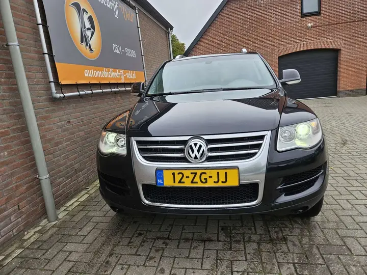Volkswagen Touareg 2008 photo 2