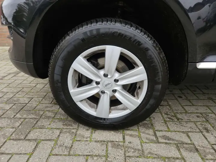 Volkswagen Touareg 2008 photo 4