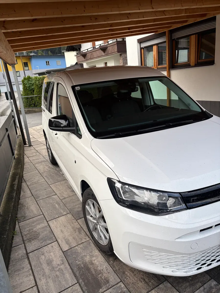 Volkswagen Caddy 2022 photo 3