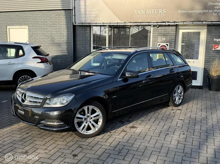 Mercedes-Benz C-Class 2013 photo 2