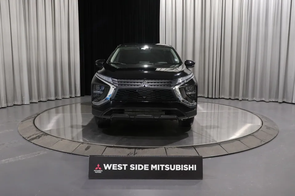 Mitsubishi Eclipse Cross 2026 photo 2