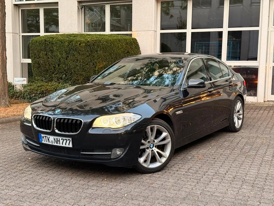 BMW 523I F10