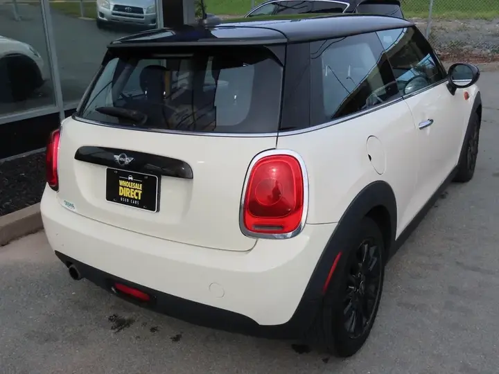 Mini Mini Cooper 2016 photo 5