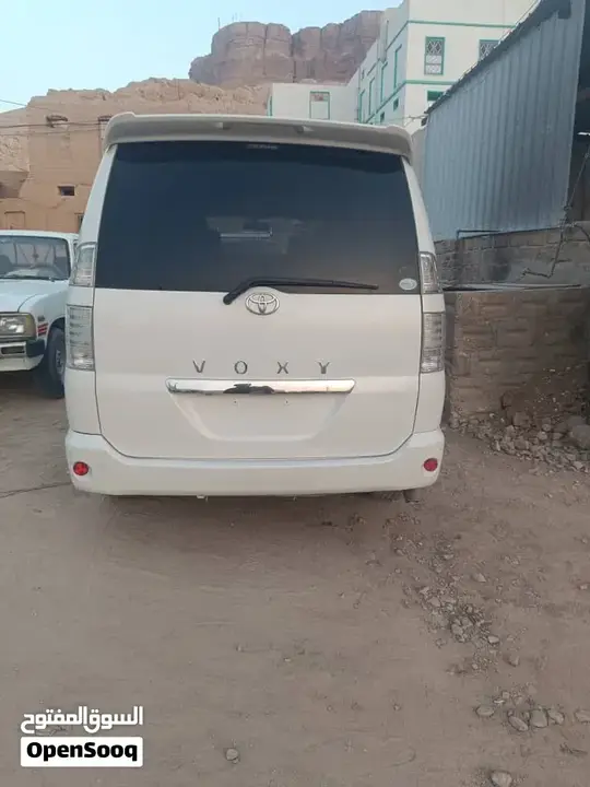 Toyota Alphard 2006 photo 2