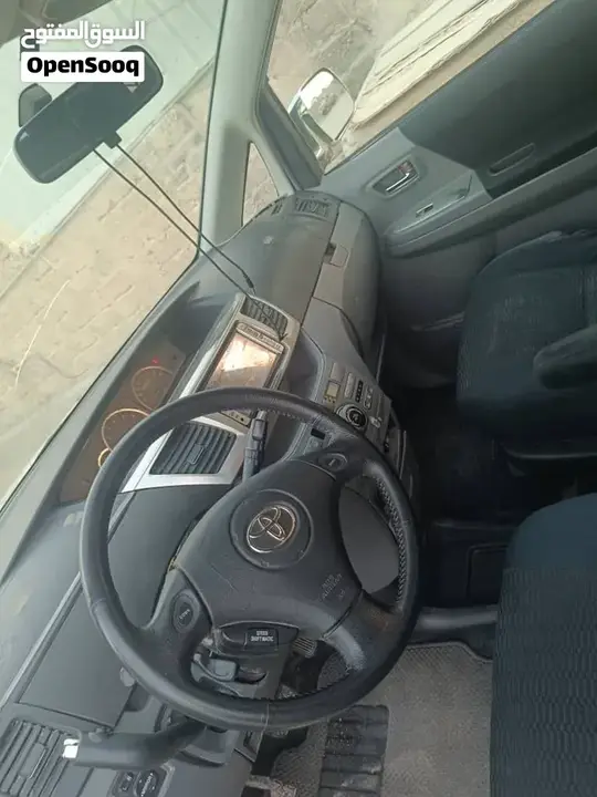 Toyota Alphard 2006 photo 3