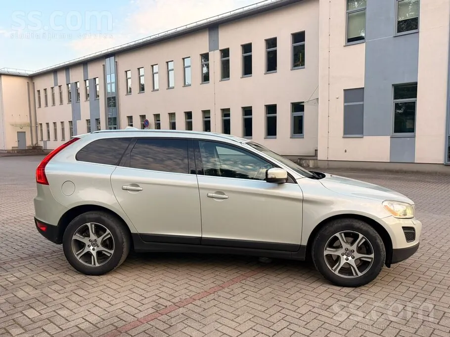 Volvo Xc60 2010 photo 4