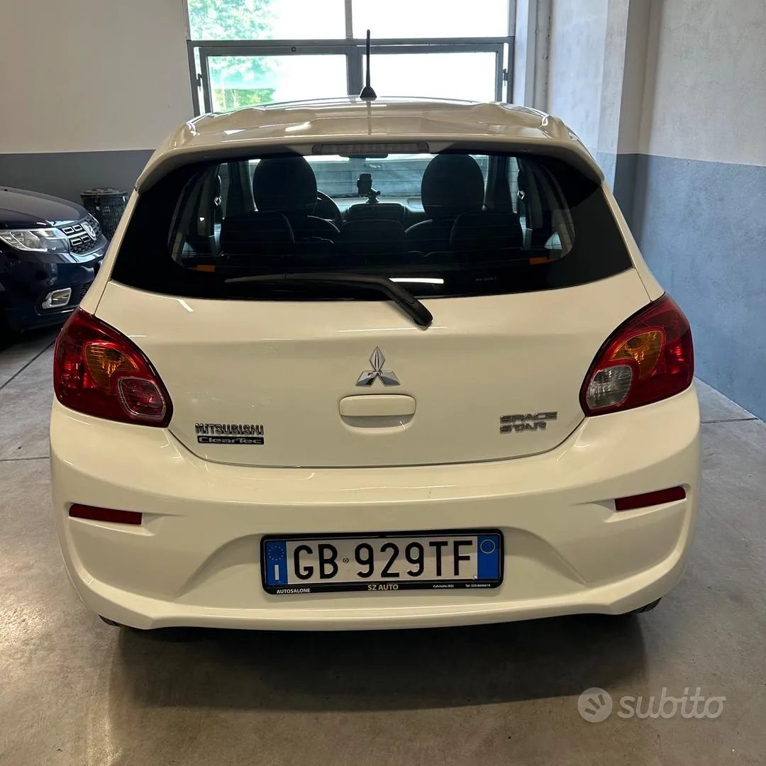 Mitsubishi Space Star 2020 photo 5