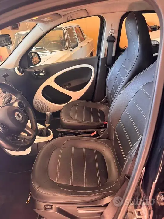 Smart Forfour 2015 photo 5
