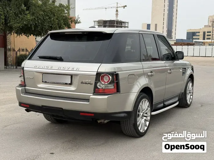 Land Rover Range Rover Sport 2013 photo 2